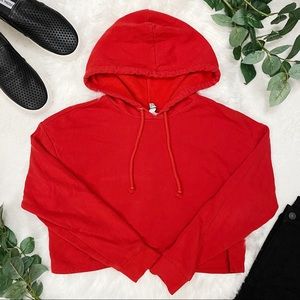 🌿 H&M Divided Red Cropped Hoodie 🌿